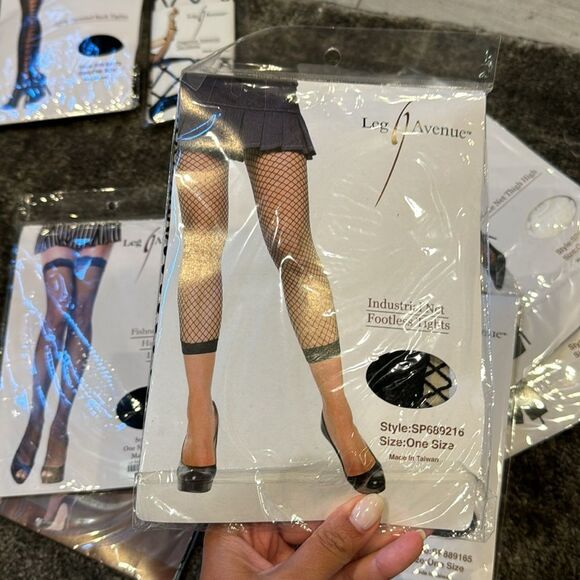 ALL FOR 40 DOLLARS (ONE SIZE) - Picture 6 of 10